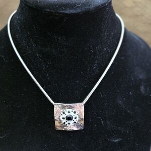 Elegant Black and Silver Pendant Necklace